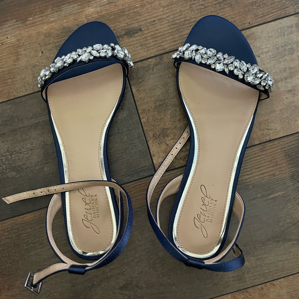 Dress shoes